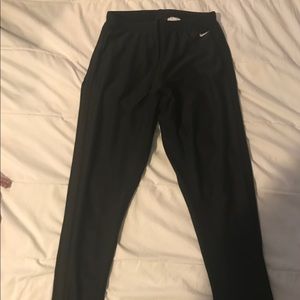 Nike woman’s running pants